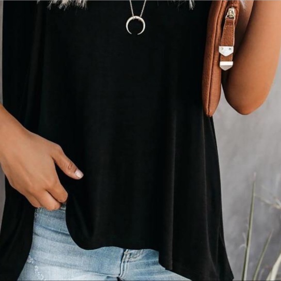 Black High/Low Sleeveless Top - Picture 5 of 6